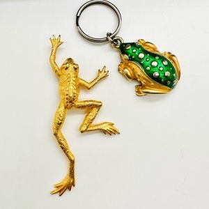 Vintage Frog Brooch lot